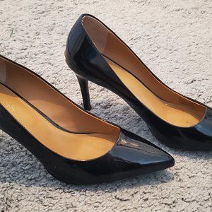 Calvin Klein Gayle Pumps